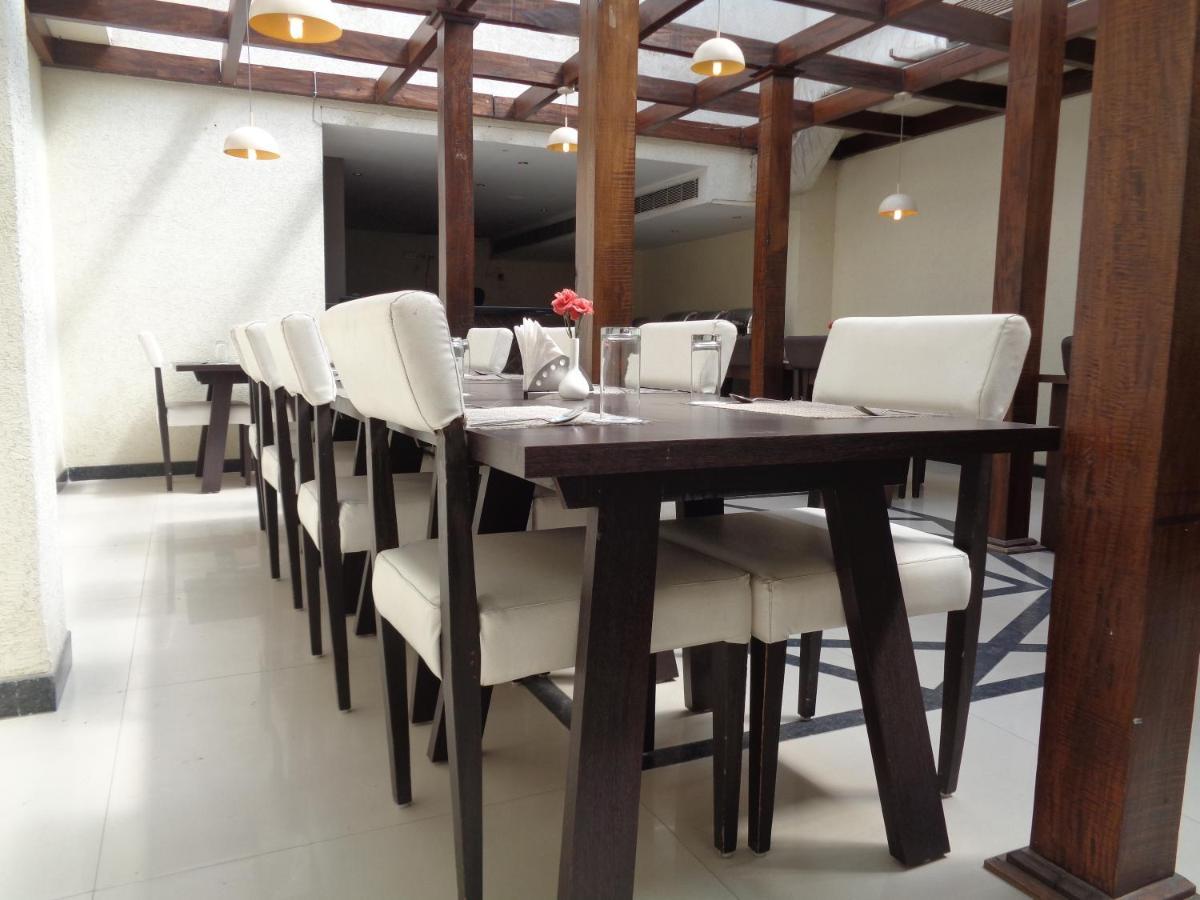 Orbit Hotel - Bagdogra 外观 照片