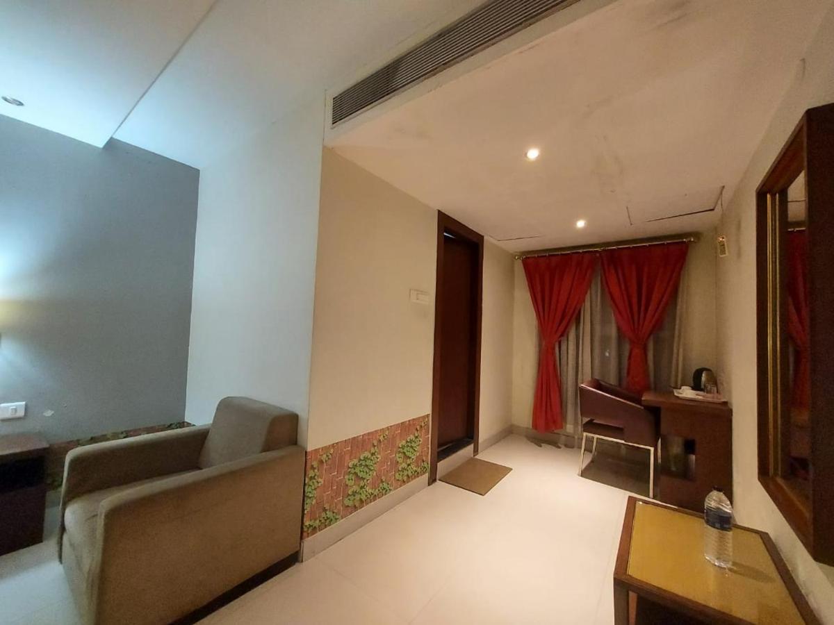 Orbit Hotel - Bagdogra 外观 照片